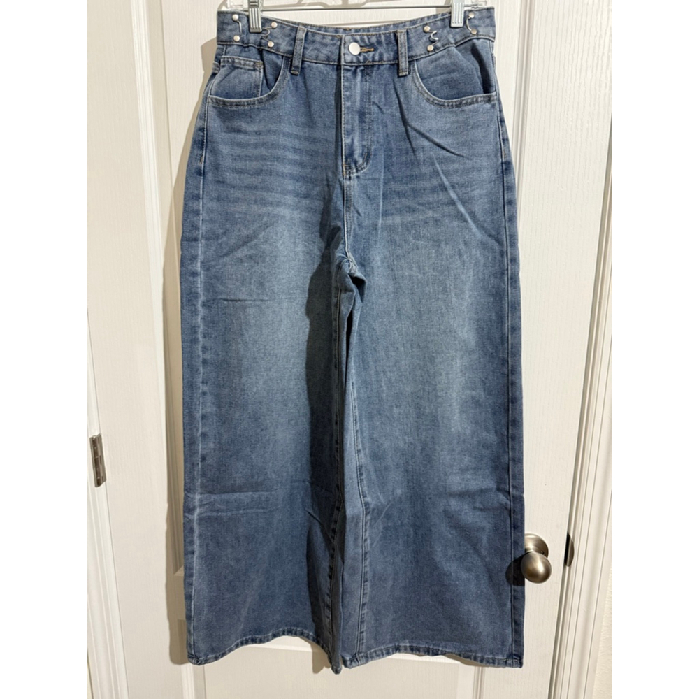 Women's Dazy Light Wash Blue Wide Leg Jeans Size M
